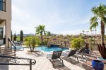 Lounge in the valley of the Fountain Hills